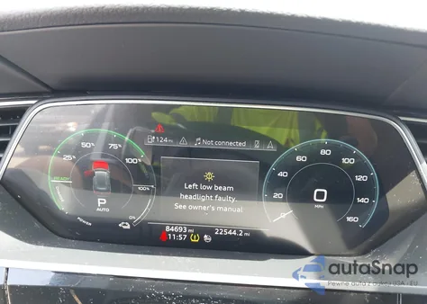 2019 Audi E-Tron Premium Plus из США, поврежденный, VIN WA1VAAGEXKB020994